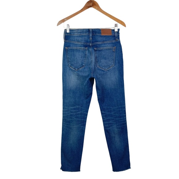 Madewell 10" High-Rise Skinny Jeans: Cutout Tulip Hem Edition - Picture 4 of 16